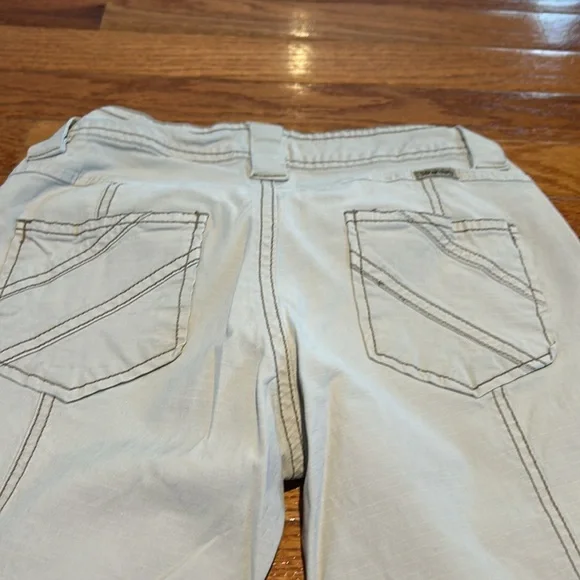 Union Bay size one Capri - Picture 5 of 8